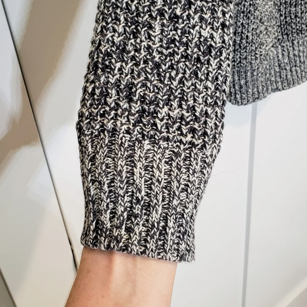 Sonoma Marled Crewneck Sweater Pullover Black White Knit Patch Elbows Sz Medium